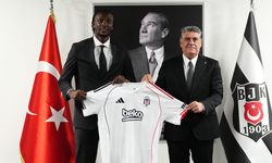 Abraham: "Kendimi bir Beşiktaş oyuncusu olarak adlandırmaktan gurur duyuyorum"