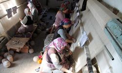 Renk, desen ve inanç: Demirci halısının gizemli dünyası