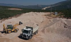 Saruhanlı’da çiftçiye destek büyük yatırımla geldi: 30 bin ton mıcır üretildi