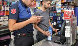 Şehzadeler’de denetim seferberliği: Hem marketler hem kaldırımlar mercek altında