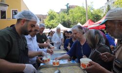 Turgutlu Belediyesinden aşure hayrı