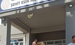 Sarıgöl'de yapımı tamamlanan iki okula yeni araçlar gönderildi