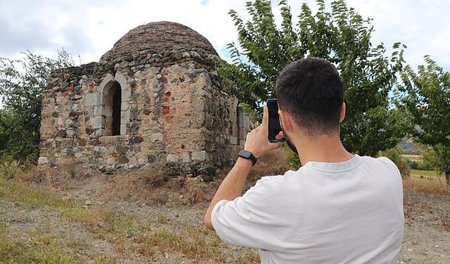 Tarihi yapının ne olduğu bilinmese de hakkında bir çok söylenti bulunuyor
