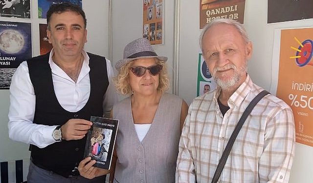 İzmir'de Aytekin Karapaça'nın kitaplarına yoğun ilgi