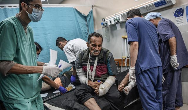 Sahra hastanesi için Türk heyeti Gazze'de