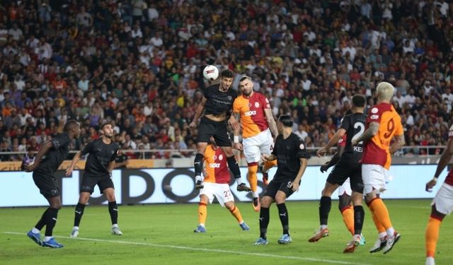 Galatasaray Süperlig'de ilk yenilgisini aldı