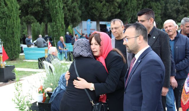 İYİ Partili vekil Soma'nın acısını paylaştı