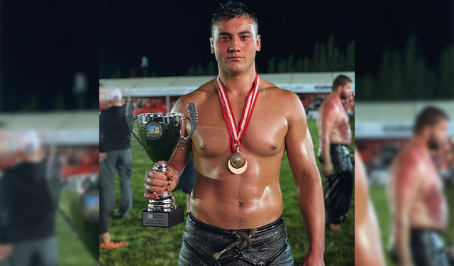 Yunusemreli yağlı güreşçi Melih Özdemir'den altın madalya