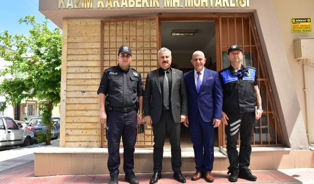 Manisa Emniyet Müdürü Fahri Aktaş, Kazım Karabekir mahallesini ziyaret etti