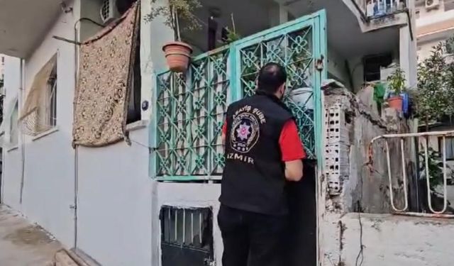 İzmir'de aranan şahıslara şafak operasyonu