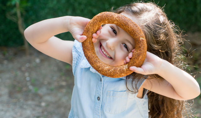 Çocuklar güne simit ve poğaça ile başlamamalı