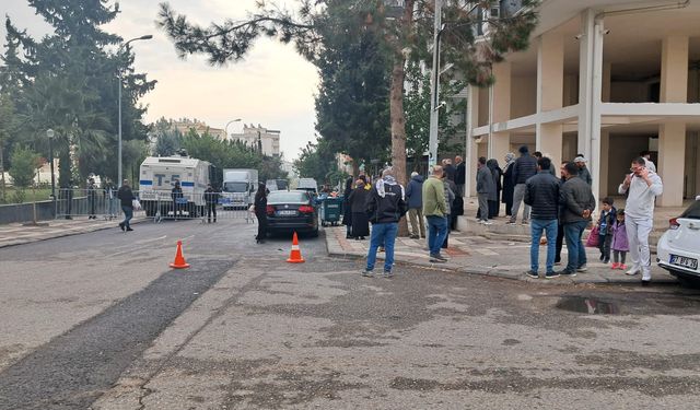 Mardin, Batman ve Halfeti belediye başkanları görevden alındı