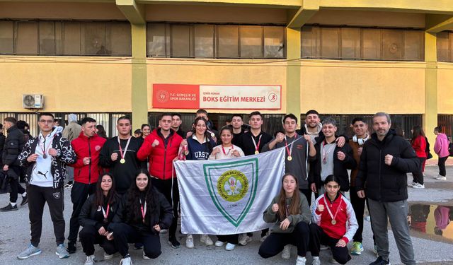 Manisa BBSK Muaythai Ege Şampiyonası’na damga vurdu