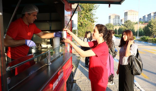 Manisa’da ‘Günaydın Çorbası’ 154 bin öğrenciye ulaştı!