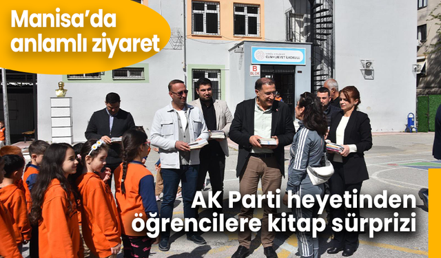 AK Parti Manisa’dan öğrencilere kitap sürprizi