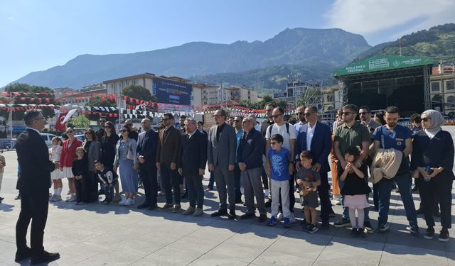 Manisalı veteriner hekimler, Dünya Veteriner Hekimleri Gününü kutladı