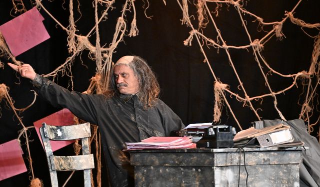 Manisa'da tiyatroya büyük ilgi: Mesir Tiyatro Festivali ilk yılında göz doldurdu