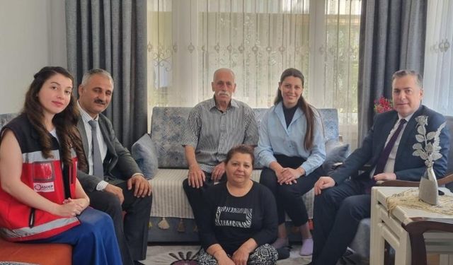 Kaymakam Kapankaya’dan engelli çifte anlamlı ziyaret