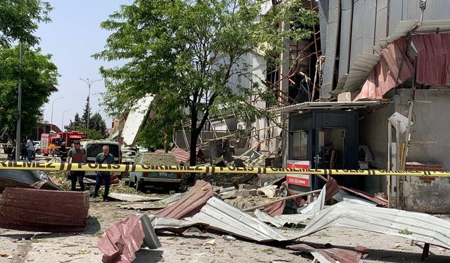 Gaziantep'te fabrikada buhar kazanı patladı!  Yaralılar var