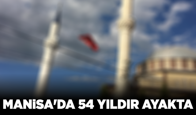 Kıblesi yıkıldı, vefası ayakta kaldı: Manisa'da 54 yıldır ayakta