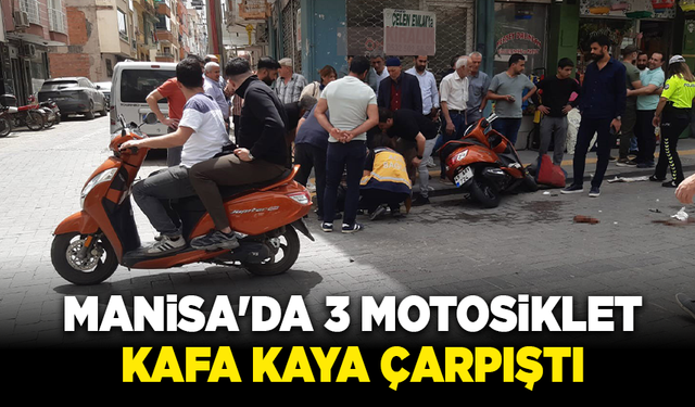 Manisa'da 3 motosiklet kafa kaya çarpıştı: 2 yaralı