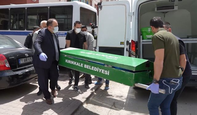 Çilingirle girdiği evde korkunç manzara: Derin dondurucudaki poşetten 11 yıl önce ölen adamın cansız bedeni çıktı