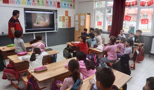 İsrafı önlemek için temelden eğitim veriliyor