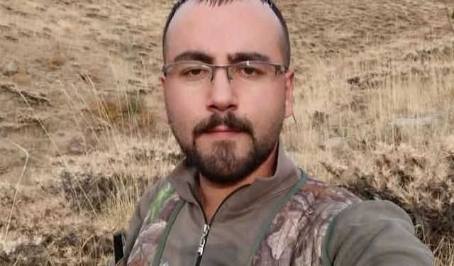 Kontrolden çıkan araç devrildi: 1 ölü, 4 yaralı