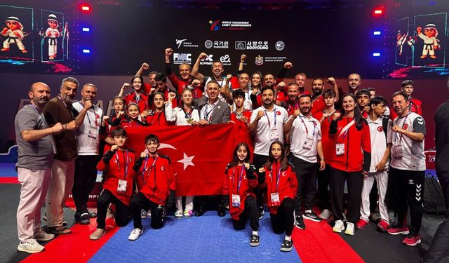 Sena Yılmaz, taekwondoda dünya şampiyonu