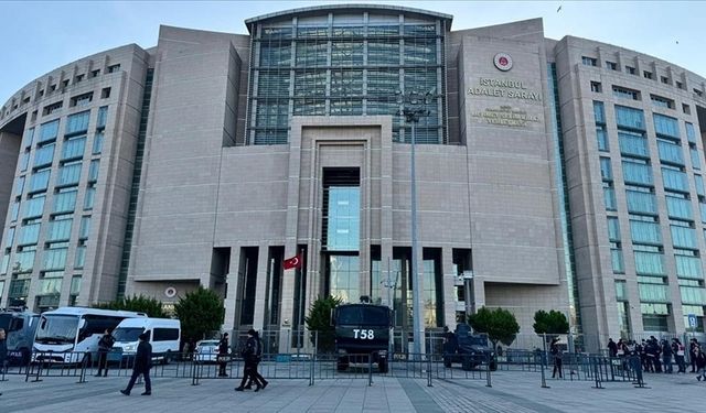 İBB'ye yönelik yolsuzluk soruşturmasında İmamoğlu'nun kayıp cep telefonu ele geçirildi