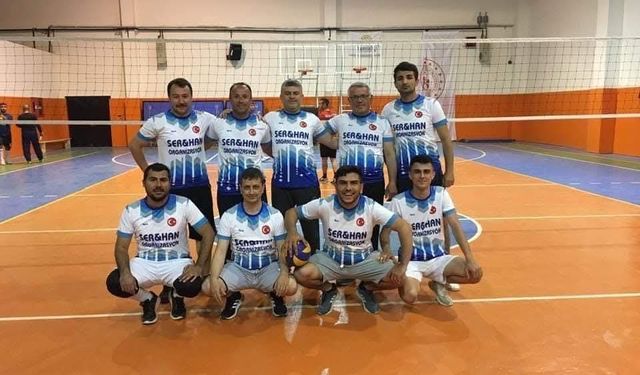 Sarıgöl’de Kaymakamlık Voleybol Kupası heyecanı başladı