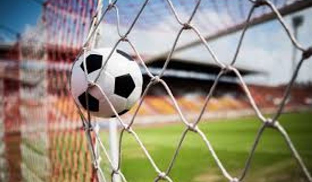 Saruhanlı Belediyespor Yaz Futbol Okulu’na kayıtlar başladı