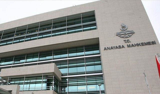 Anayasa Mahkemesi, sokak hayvanları düzenlemesinin iptaline yönelik başvuruyu reddetti