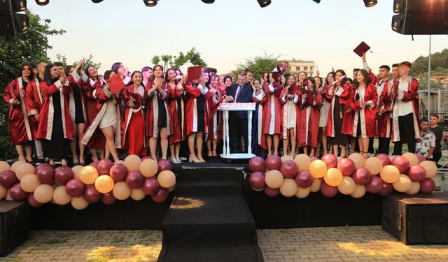 Soma Linyit Lisesi’nde 55'inci mezuniyet coşkusu