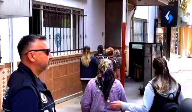 Manisa'da zehir tacirlerine darbe: 8 kişi tutuklandı