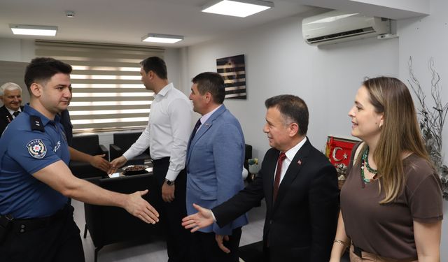 Başkan Ekrem Cıllı, protokol Üyeleriyle Bayramlaştı