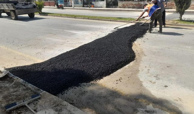 Sarıgöl Belediyesi'nden ilçe genelinde yoğun mesai