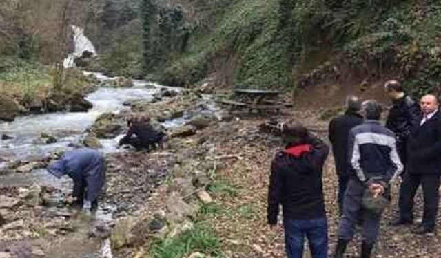 İzinsiz 33 kaynaktan su çektiği öne sürülen firmanın tesis ve üretim izni iptal edildi