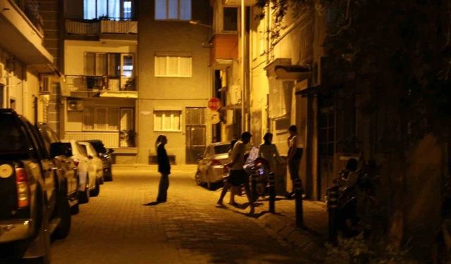 Muğla depreminde 1'i ağır 75 kişi yaralandı
