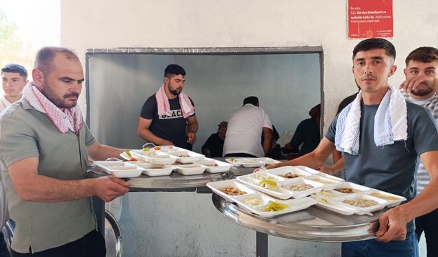 Asırlık gelenekte Ferdi Zeyrek için dualar edildi