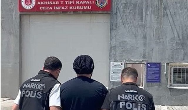 Manisa'da yasaklı maddeden aranan şahıs yakalandı