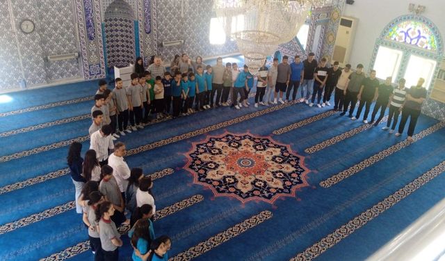 Manisa'da çevreye duyarlı değerlerine sahip bir nesil yetişiyor