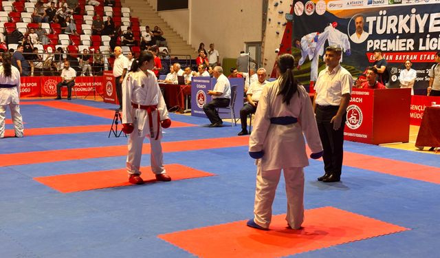 Türkiye Karate Premier Ligi’nin Muş etabı başladı