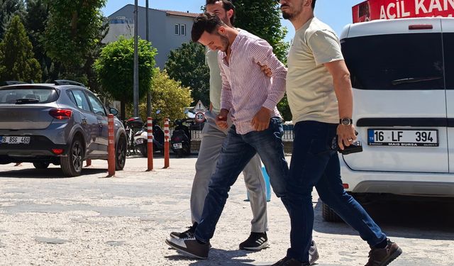 Telefonda başlayan tartışma kanlı bitti: 1 yaralı