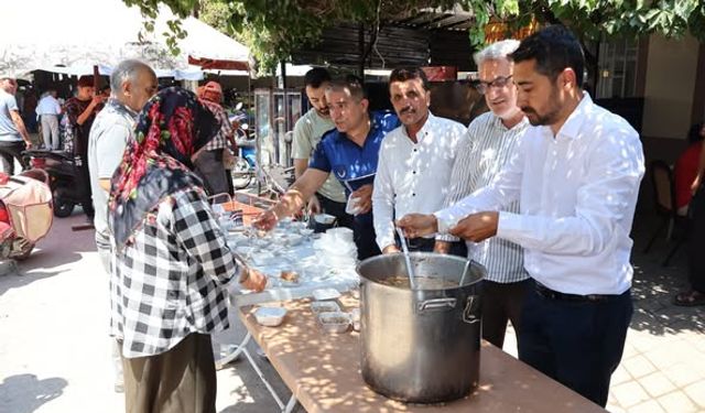 Ahmetli’de güzel duygular aşureyle birleşti
