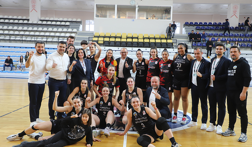Turgutlu Belediyesi Kadın Basketbol Takımı Botaş Gelişim'i devirdi