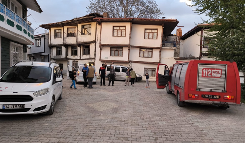 Tokatta'ki depremden etkilenen Yozgat'ın üç ilçesinde eğitime 1 gün ara verildi