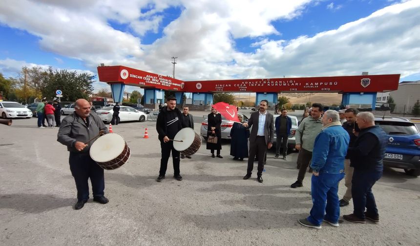 15 Temmuz gazileri Gülen'in ölümünü sevinçle kutladı