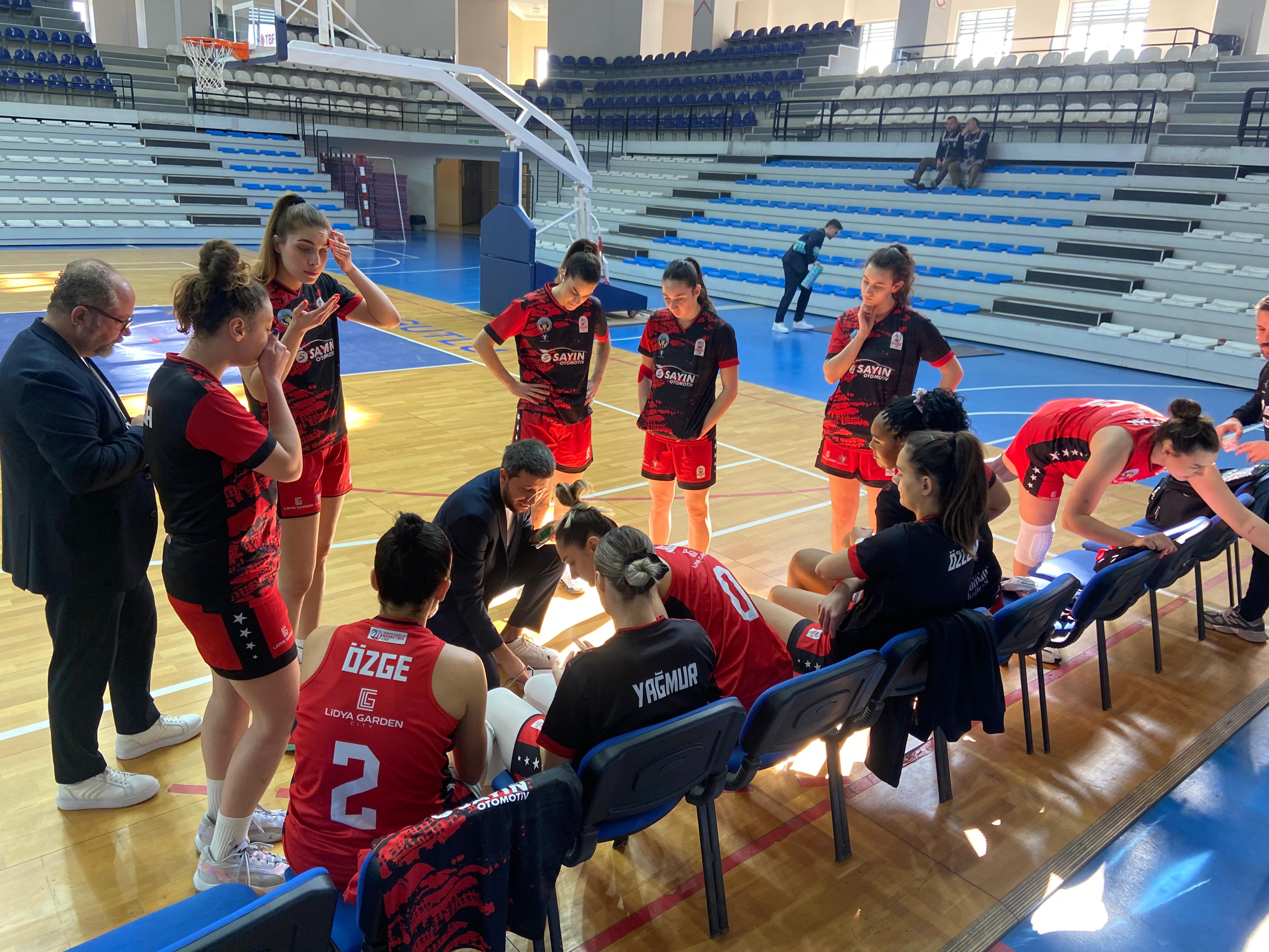 Lidya Garden City Turgutlu Belediyesi Kadın Basketbol Takımı Play Off’a Yürüyor 7