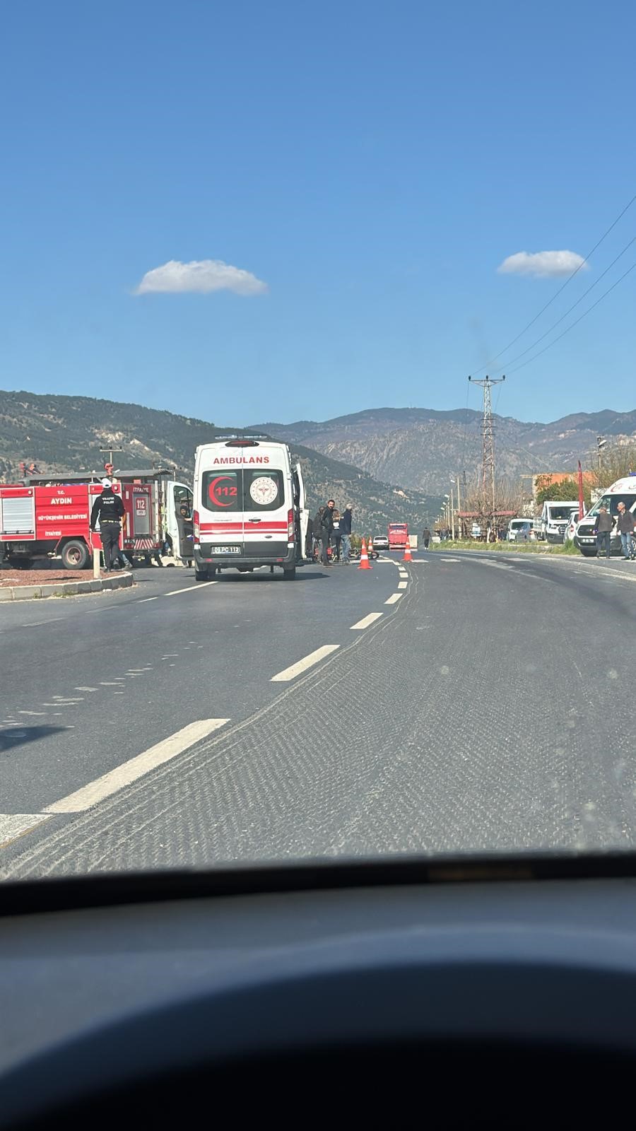 Kuyucak'ta Trafik Kazası 1 Ölü, 1 Ağır Yaralı (2)